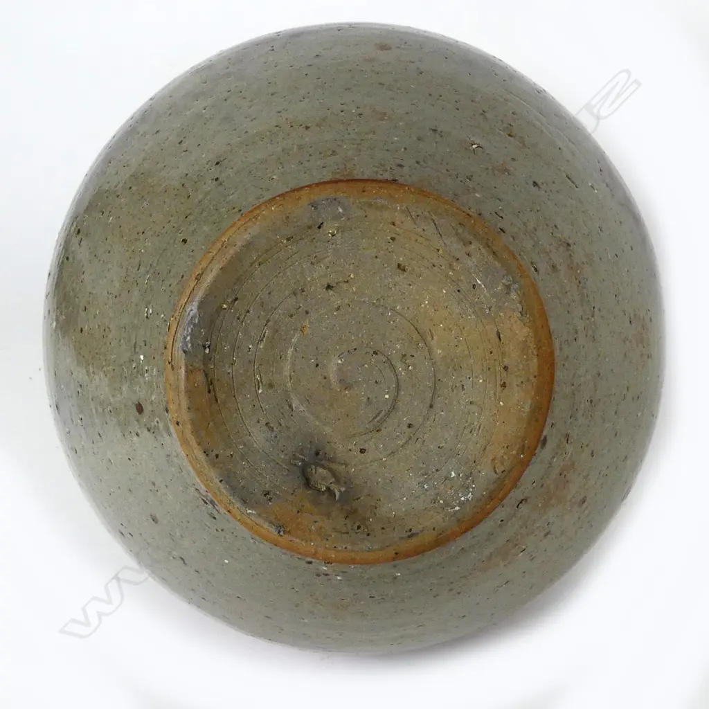 Peter Algar large lidded floor pot Image 1++