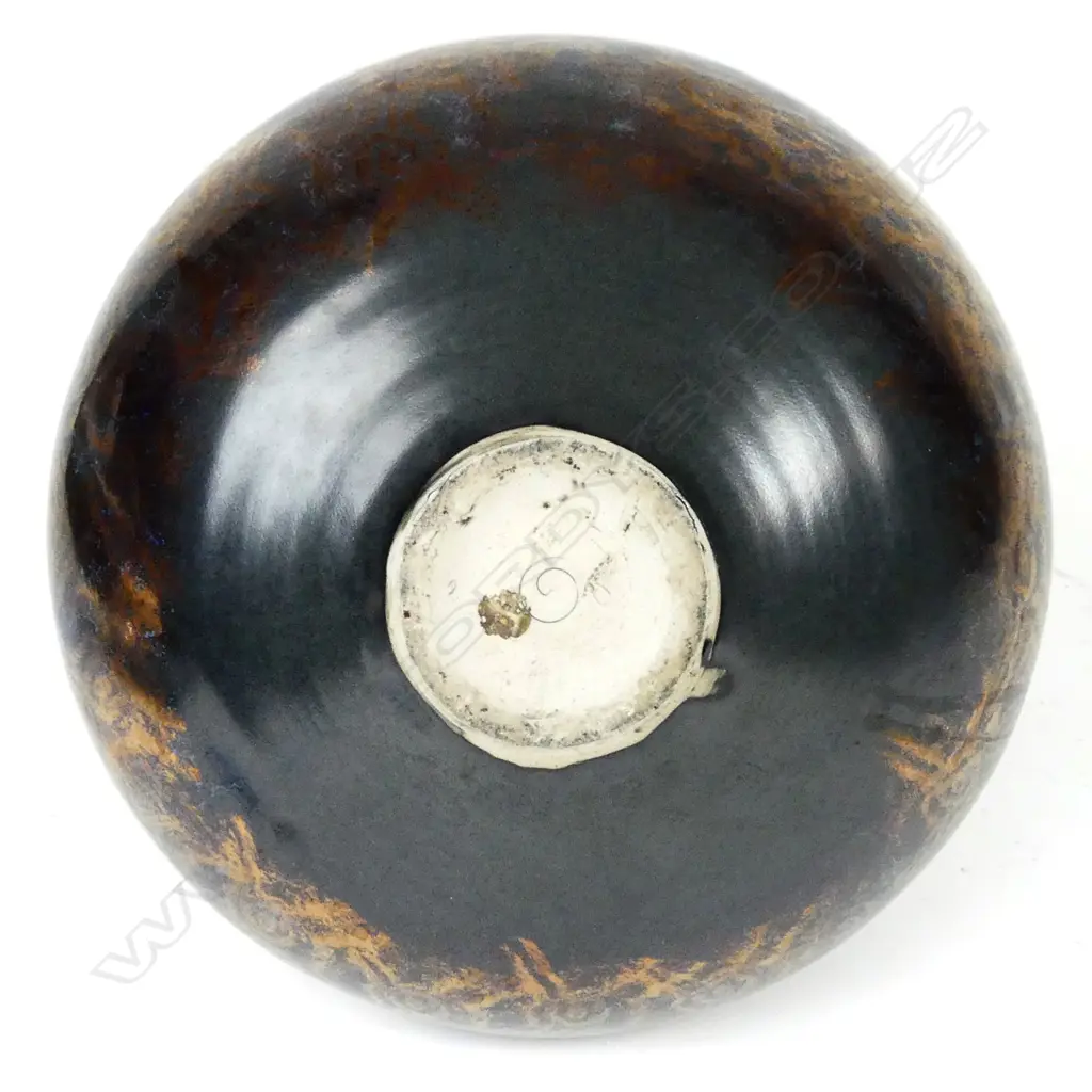 Peter Collis gold/bronze glazed urn form vase Image 1++