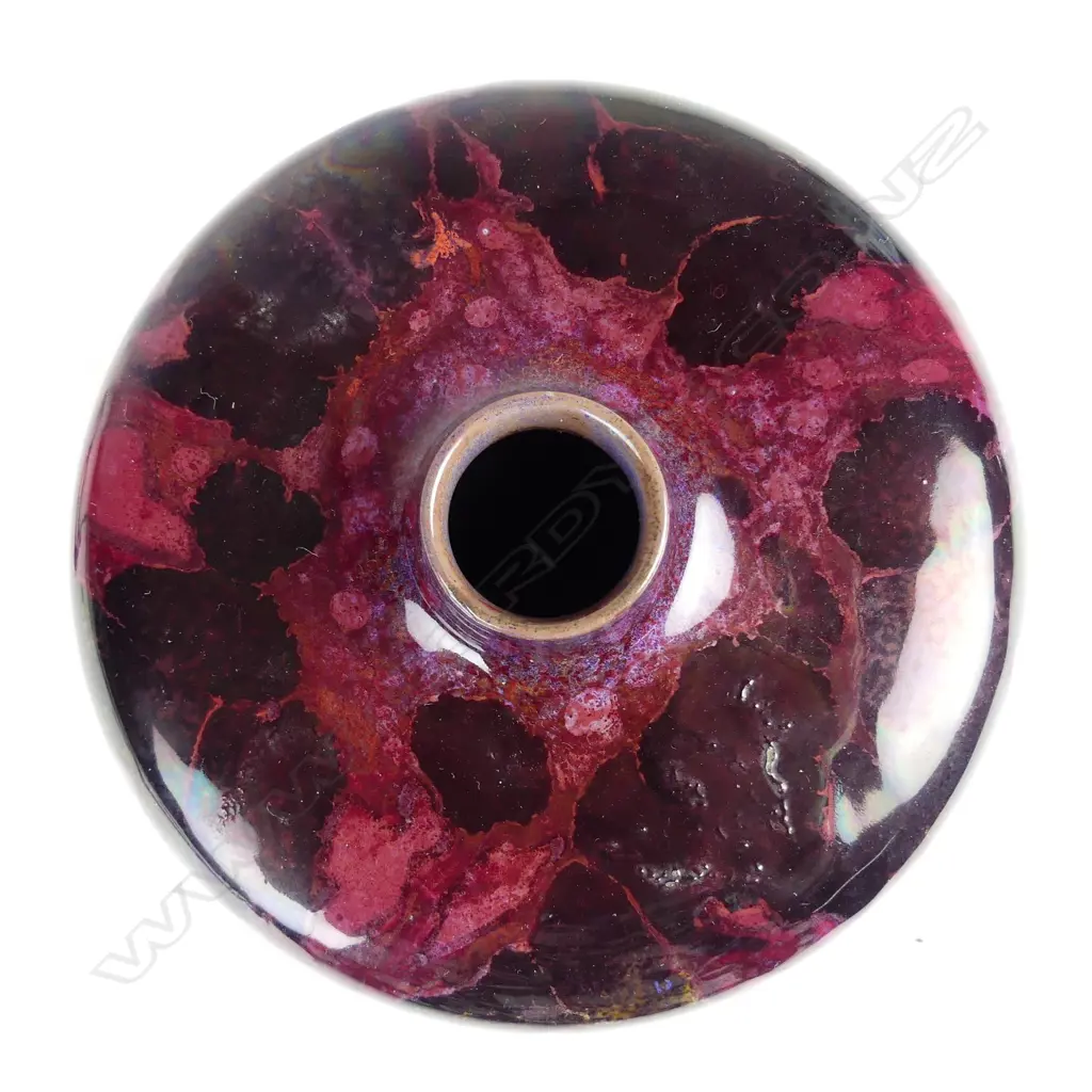 A Royal Doulton 'Sung' Flambe vase Image 1++