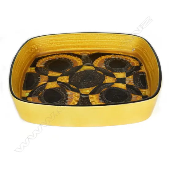 A large baca aluminia Royal Copenhagen fajance dish