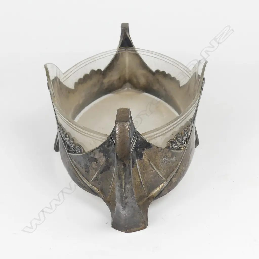 A WMF Art Nouveau silver plate and glass centrepiece bowl Image 1++