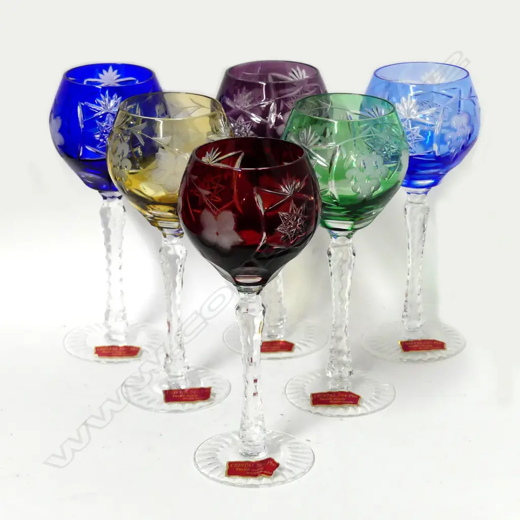 A set of six Cristalleries de Lorraine wine glasses Image 1++
