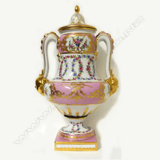 A 'Porcelaine de Paris' two handled lidded urn