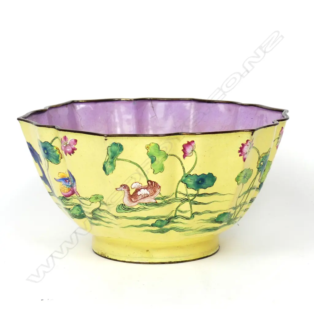 A rare 18th/19thC Chinese Canton enamel marriage bowl Image 1++