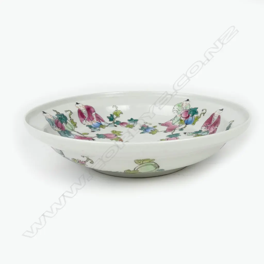 A Chinese famille rose bowl Image 1++