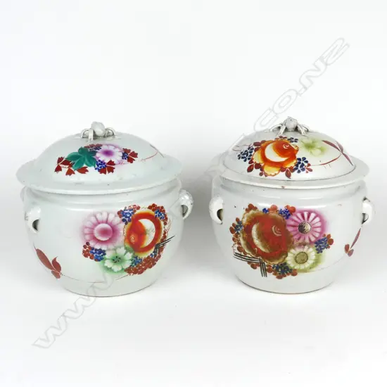 A pair of vintage Chinese lidded jars