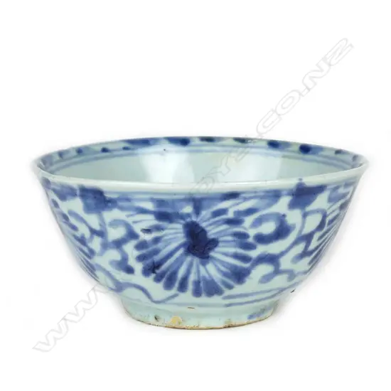 A 19thC 'kitchen Ming' bowl