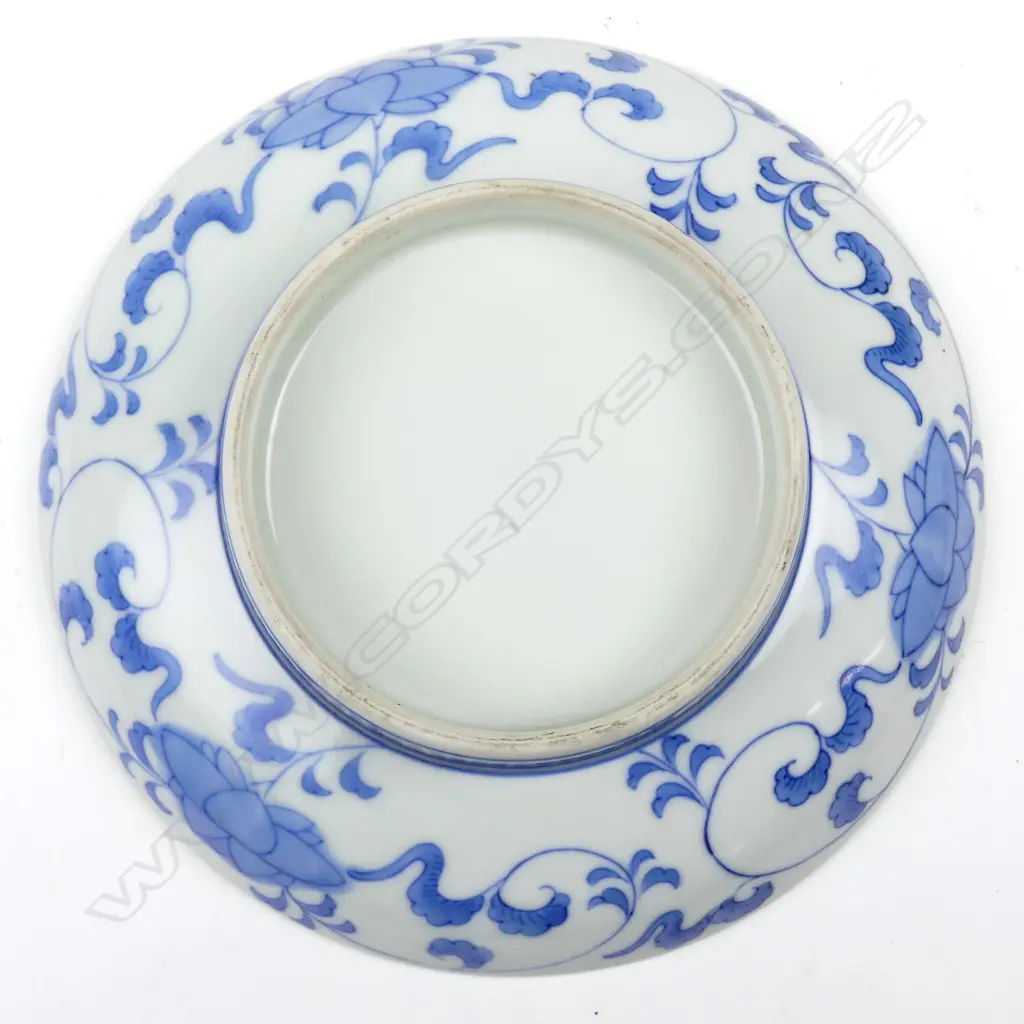 A Japanese Meiji Nabeshima dish Image 1++