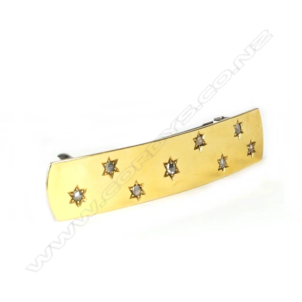 A heavy vintage 18ct. yellow gold and rose cut diamond set hair clip Image 1++