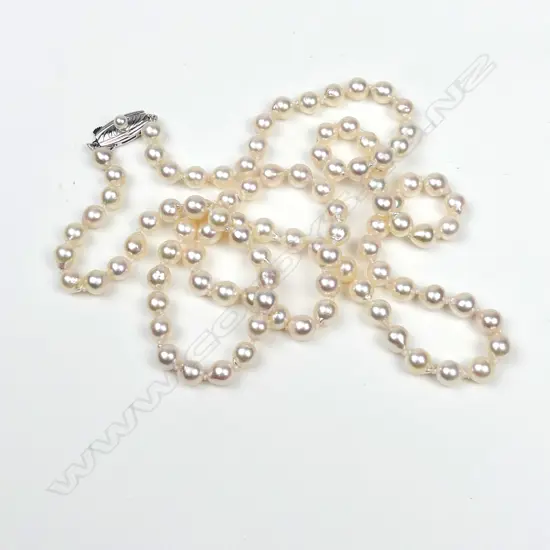 A Mikimoto cultured pearl necklace