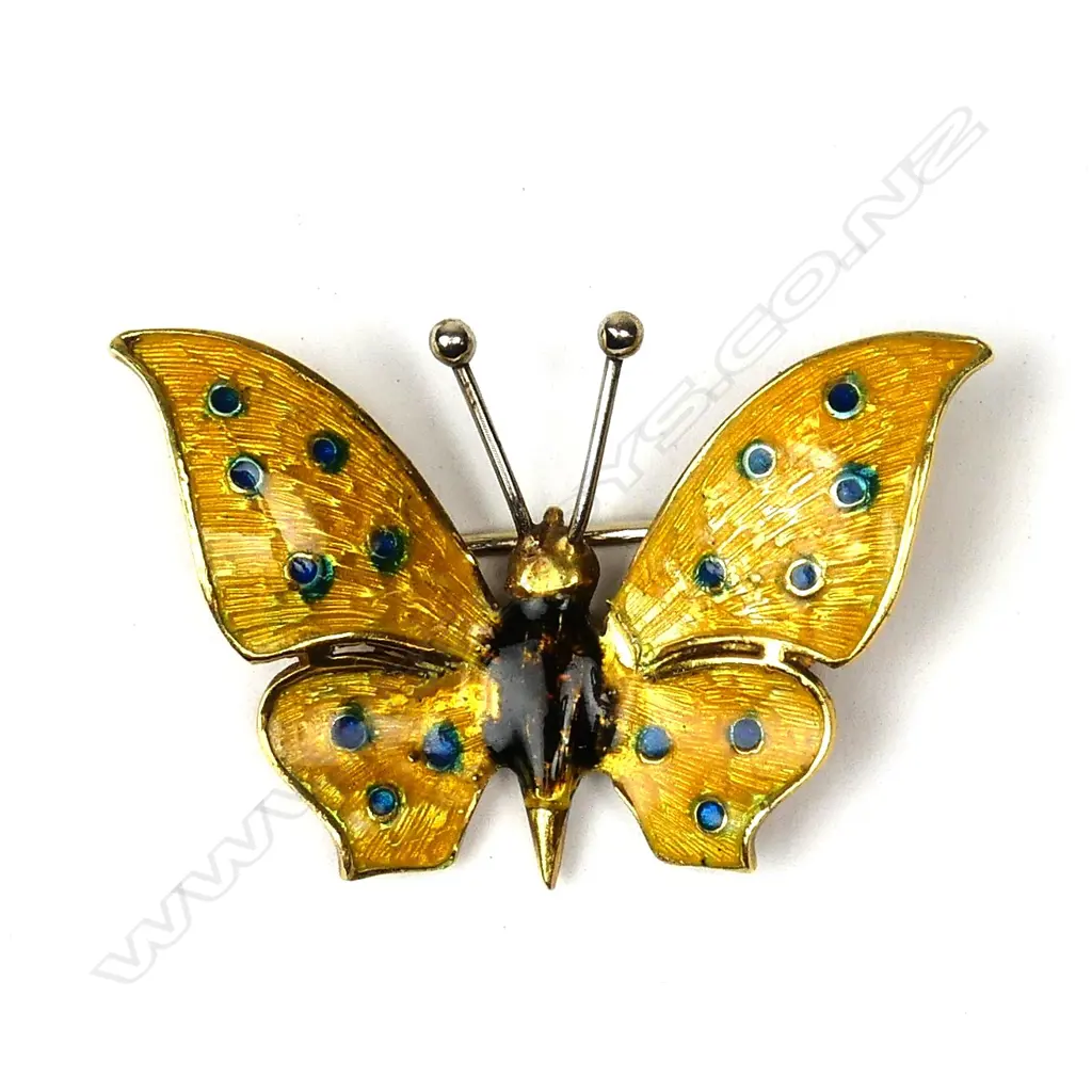 A vintage Italian 18ct. and enamelled butterfly brooch Image 1++