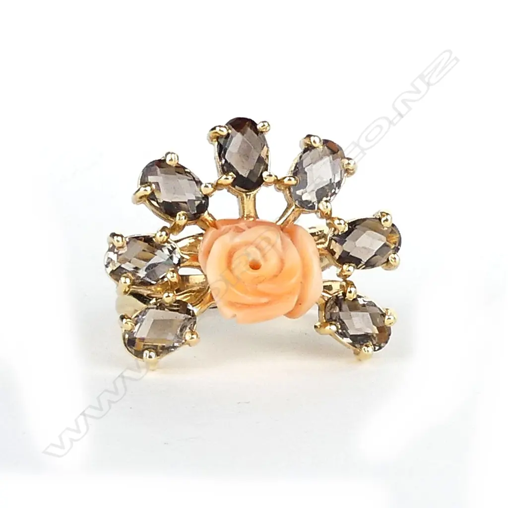 A retro 14ct gold coral and smoky quartz ring Image 1++