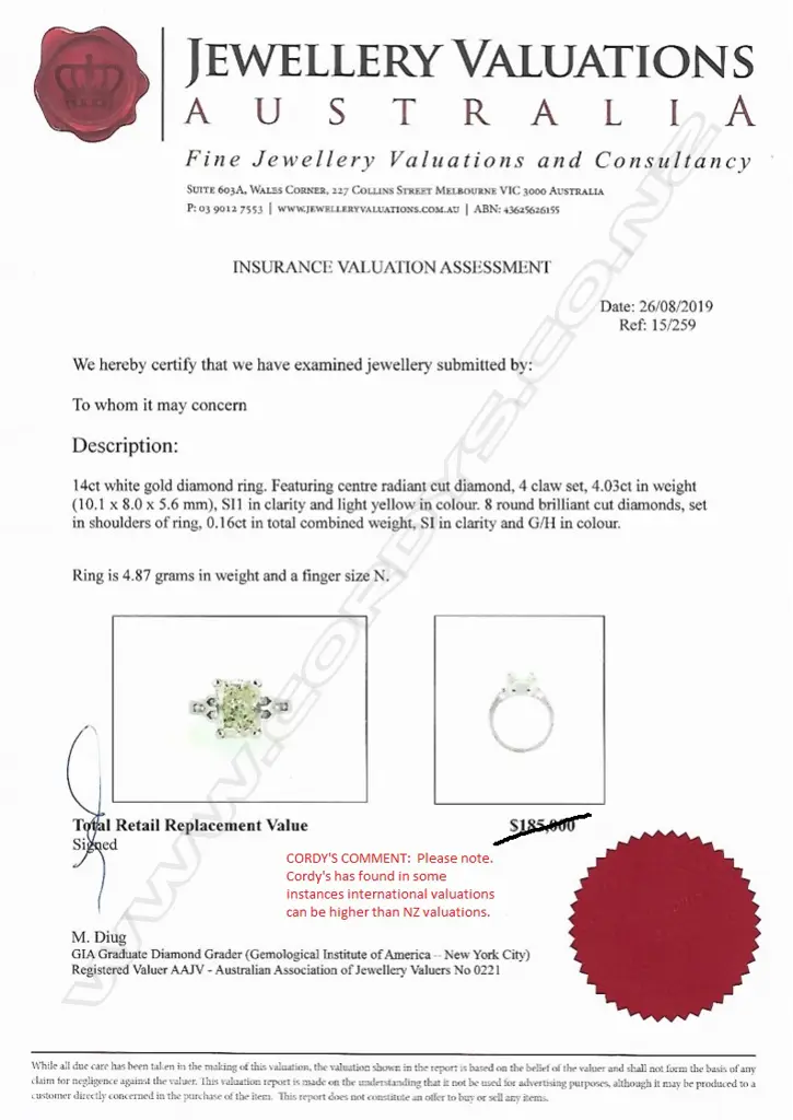 An 18ct white gold and diamond ring Image 1++