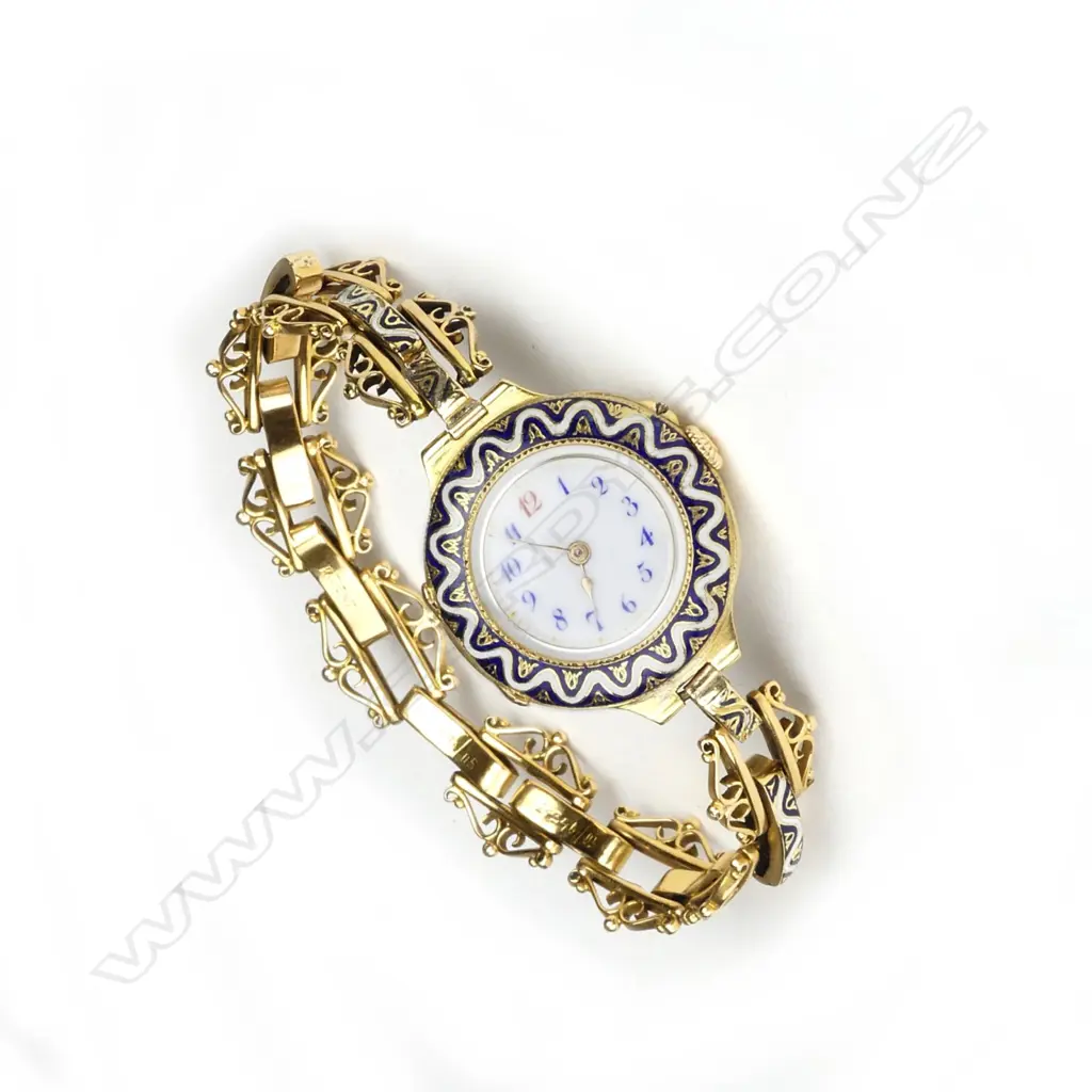 A lady's vintage 18ct gold and enamel wristwatch Image 1++