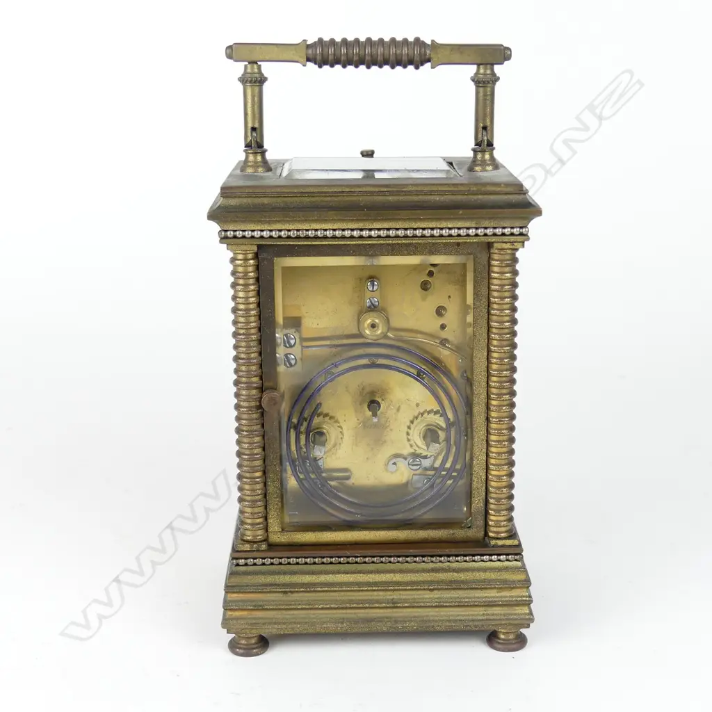 A large brass cased carriage clock Image 1++