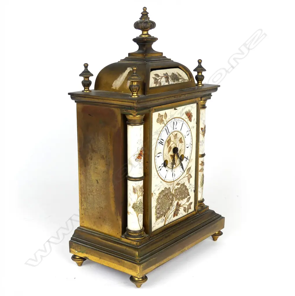 A French 19thC mantel clock Image 1++