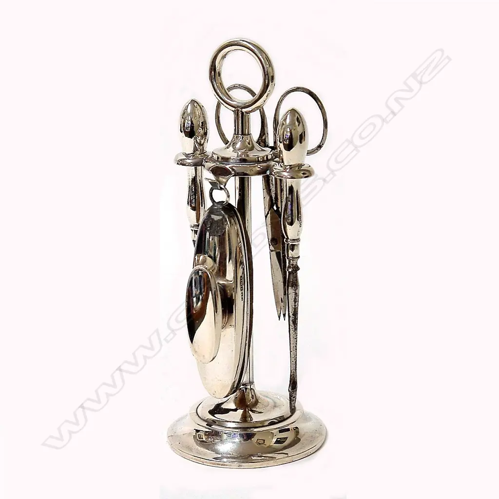 A 1920s silver vanity set on stand Image 1++