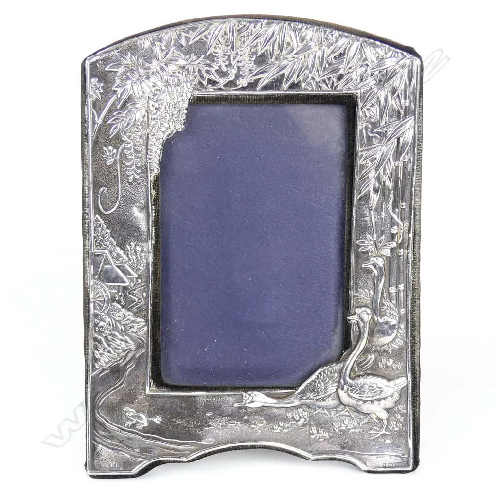 A Japanese Meiji inspired English silver photo frame Image 1++