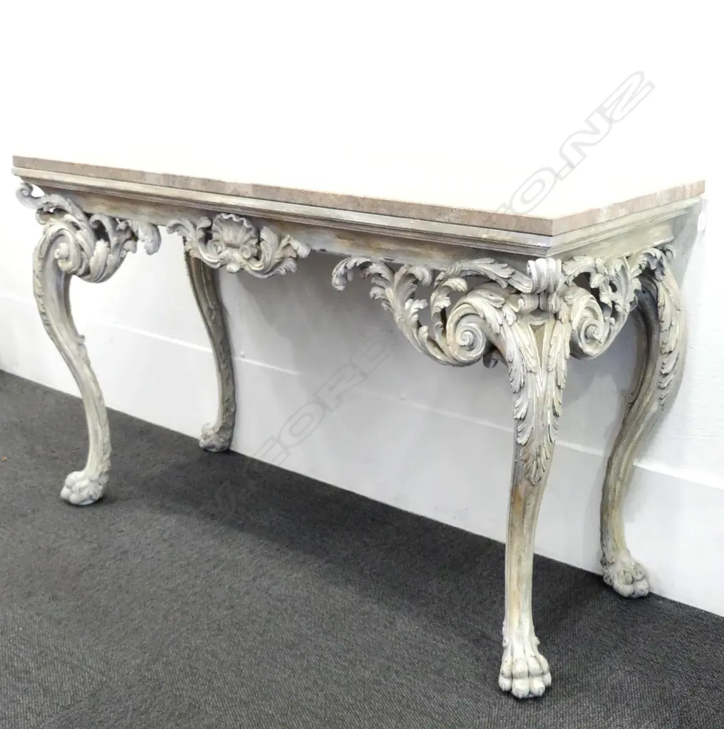 A French style console table Image 1++