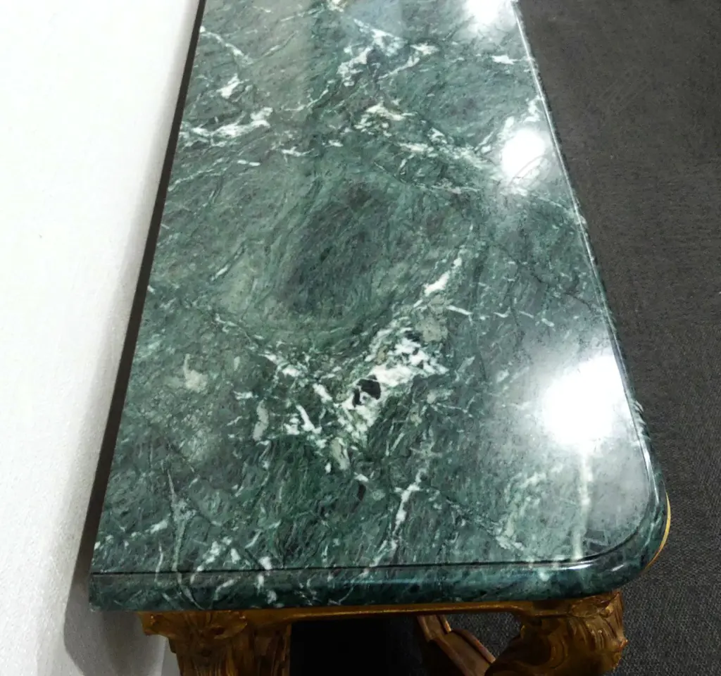 A French style console table Image 1++