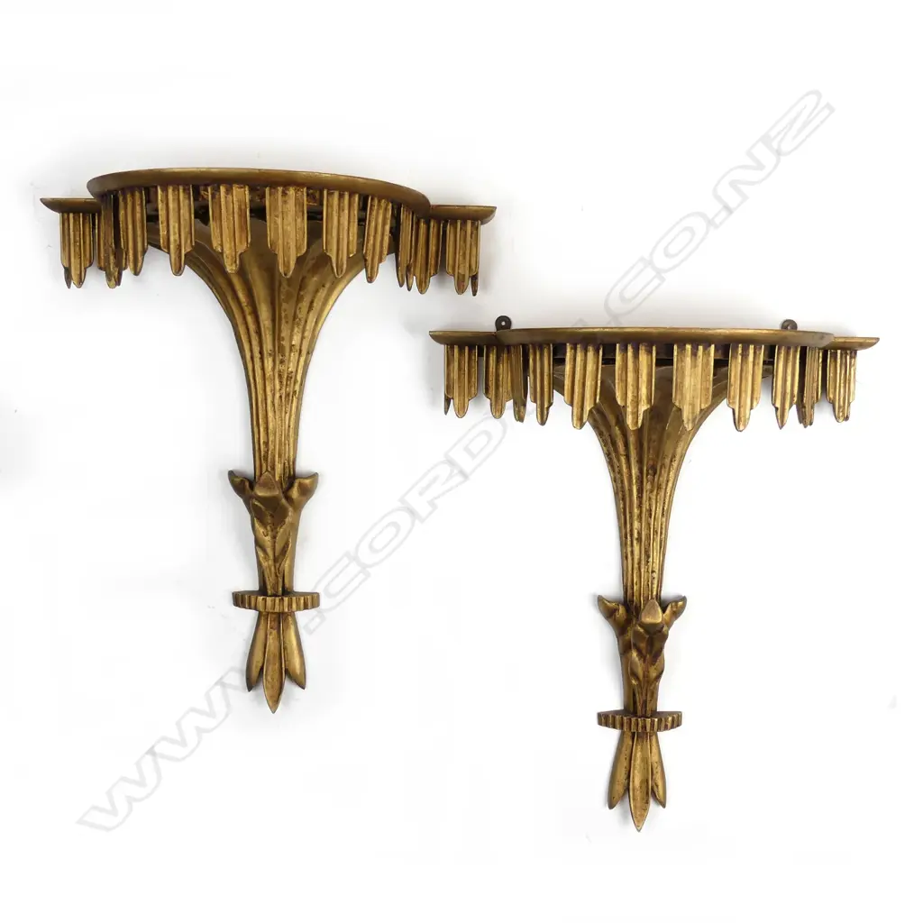 A pair of gilded wall sconces Image 1++