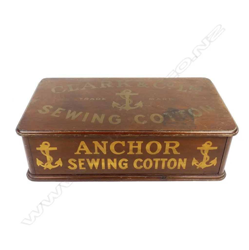 A vintage Clark & Sons counter display box Image 1++