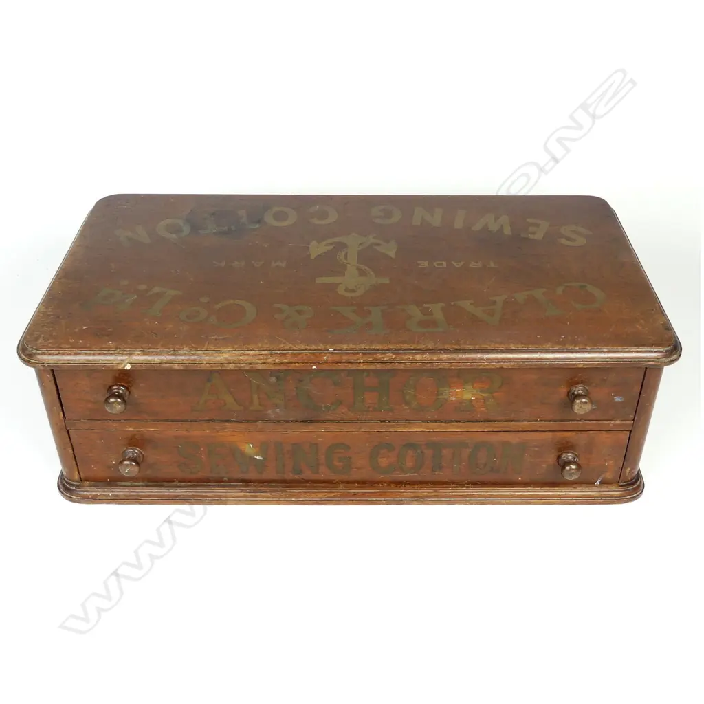 A vintage Clark & Sons counter display box Image 1++