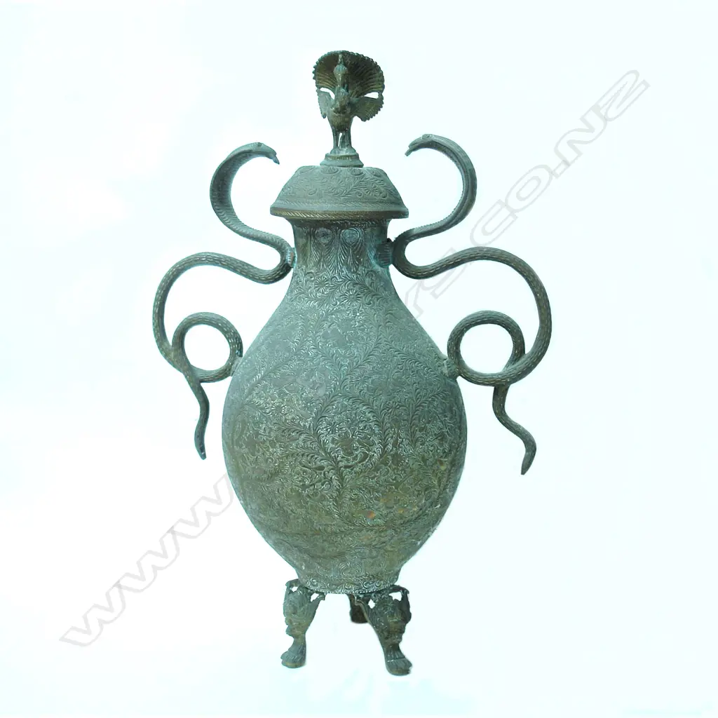 An early 20thC Indian brass lidded urn Image 1++