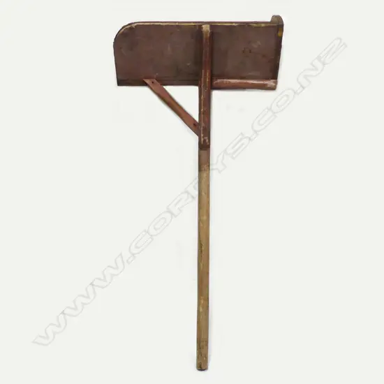 A vintage brick layer's hod