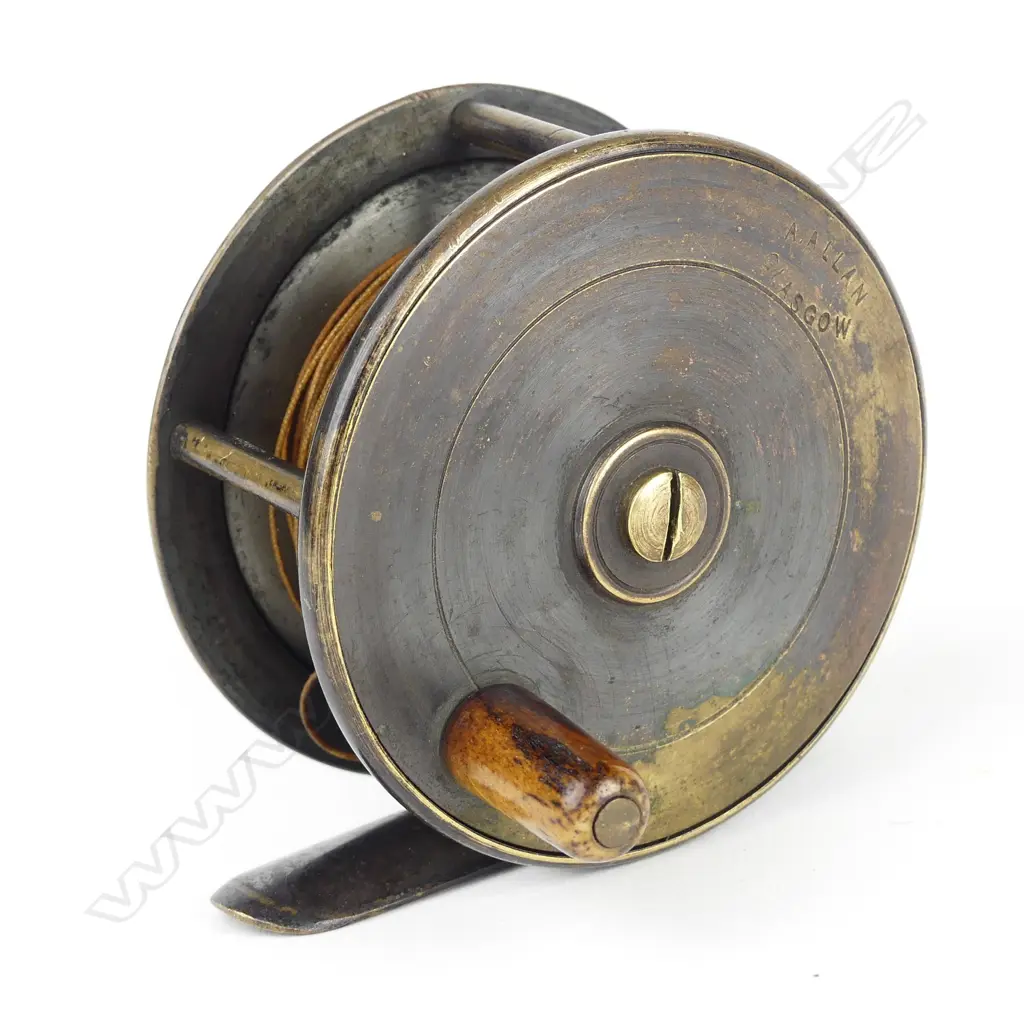 A 2½" Glasgow A. Allan brass fly reel Image 1++