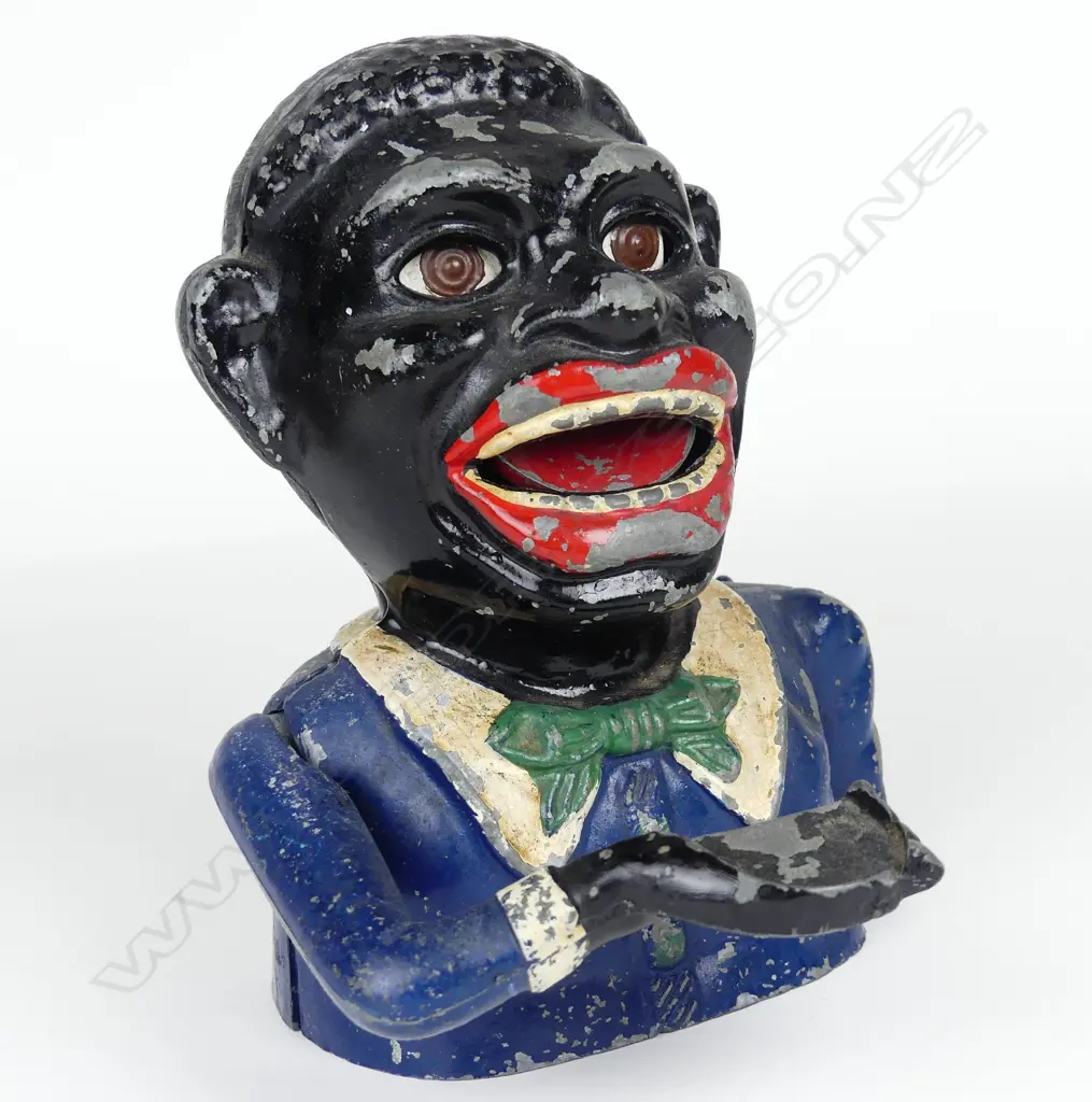 A Greedy Boy money box Image 1++