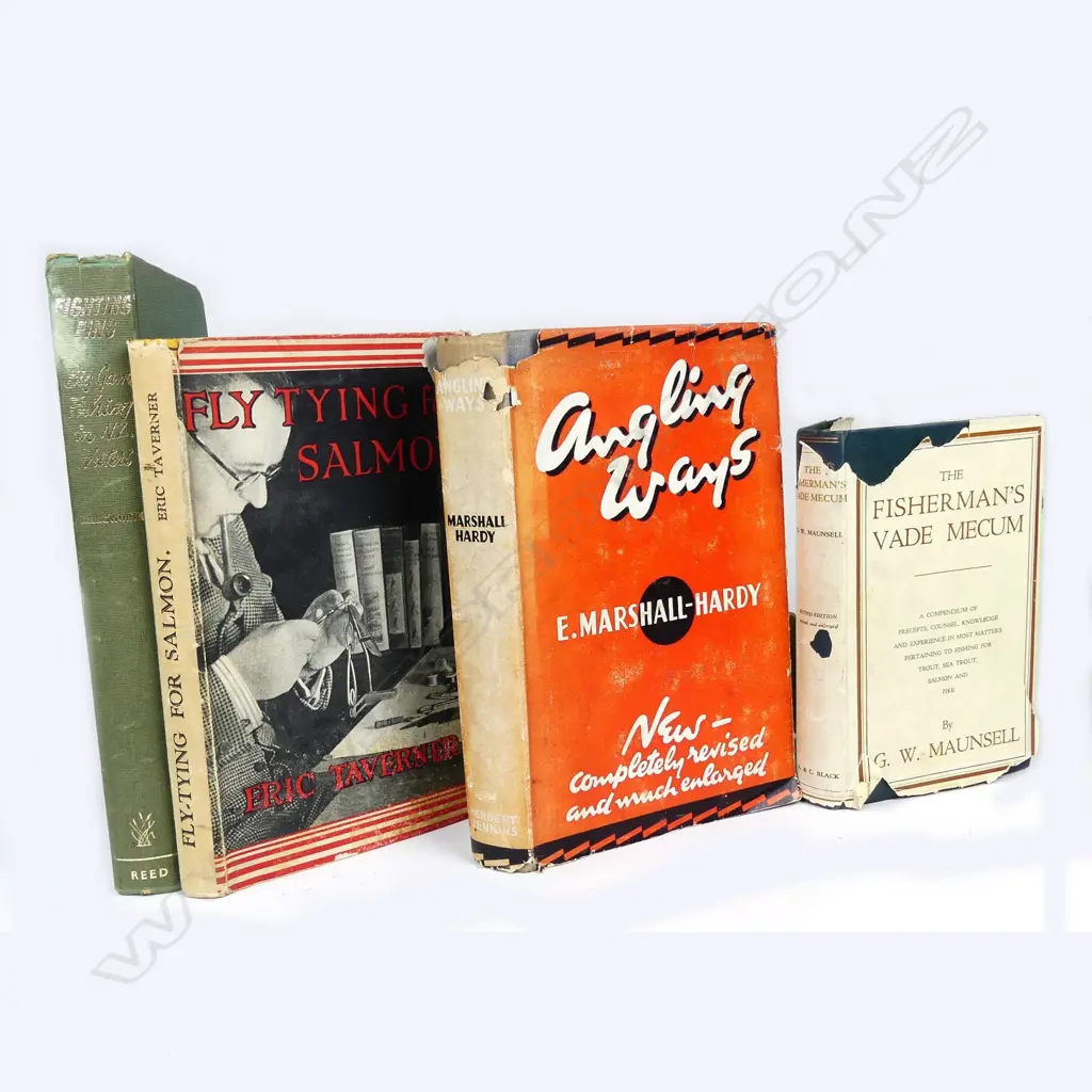 'Fighting Fins - Big Game Fishing in New Zealand Waters' Image 1++