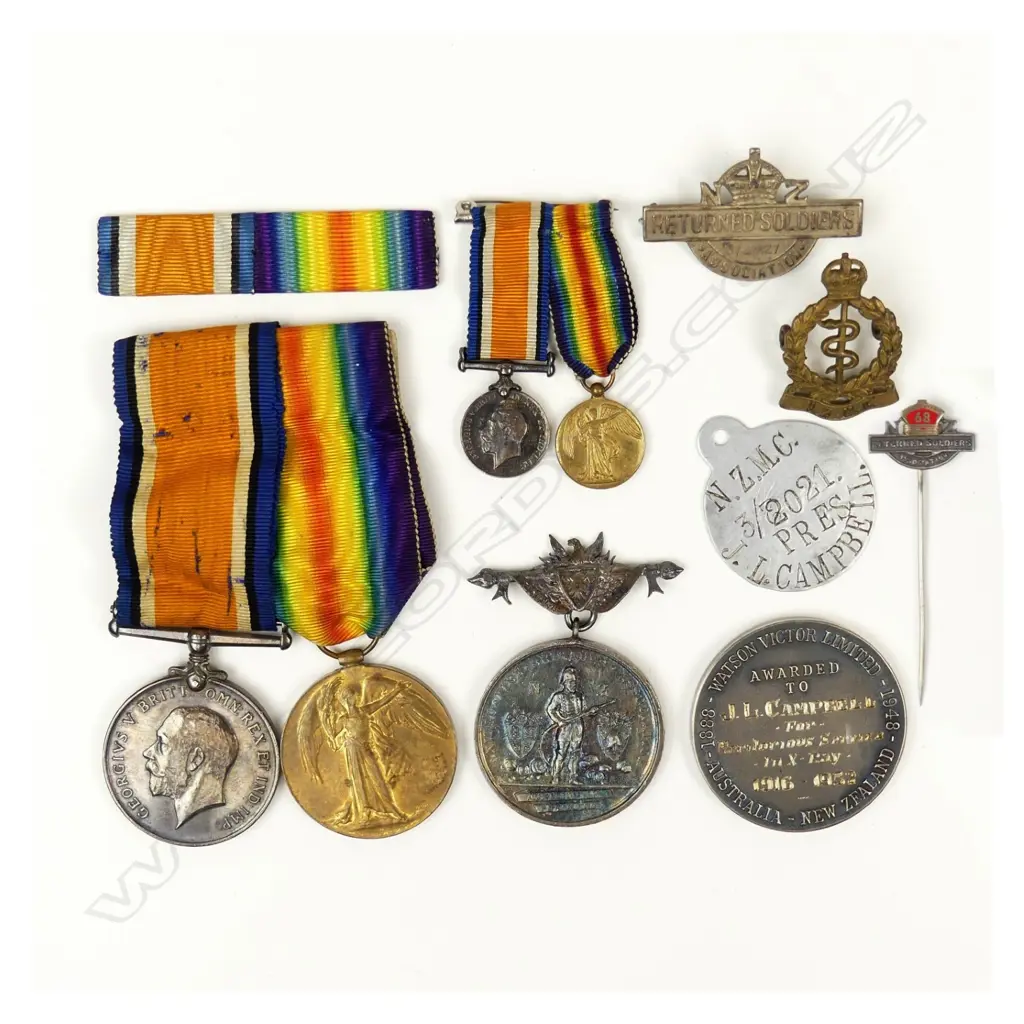WWI medal pair and miniatures to 3/3021 Pte. Leonard James Campbell Image 1++