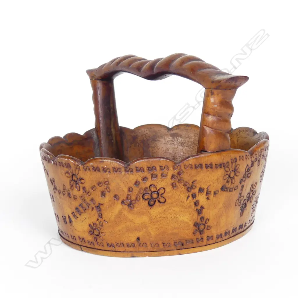 An uncommon vintage Pitcairn Island miro wood basket Image 1++