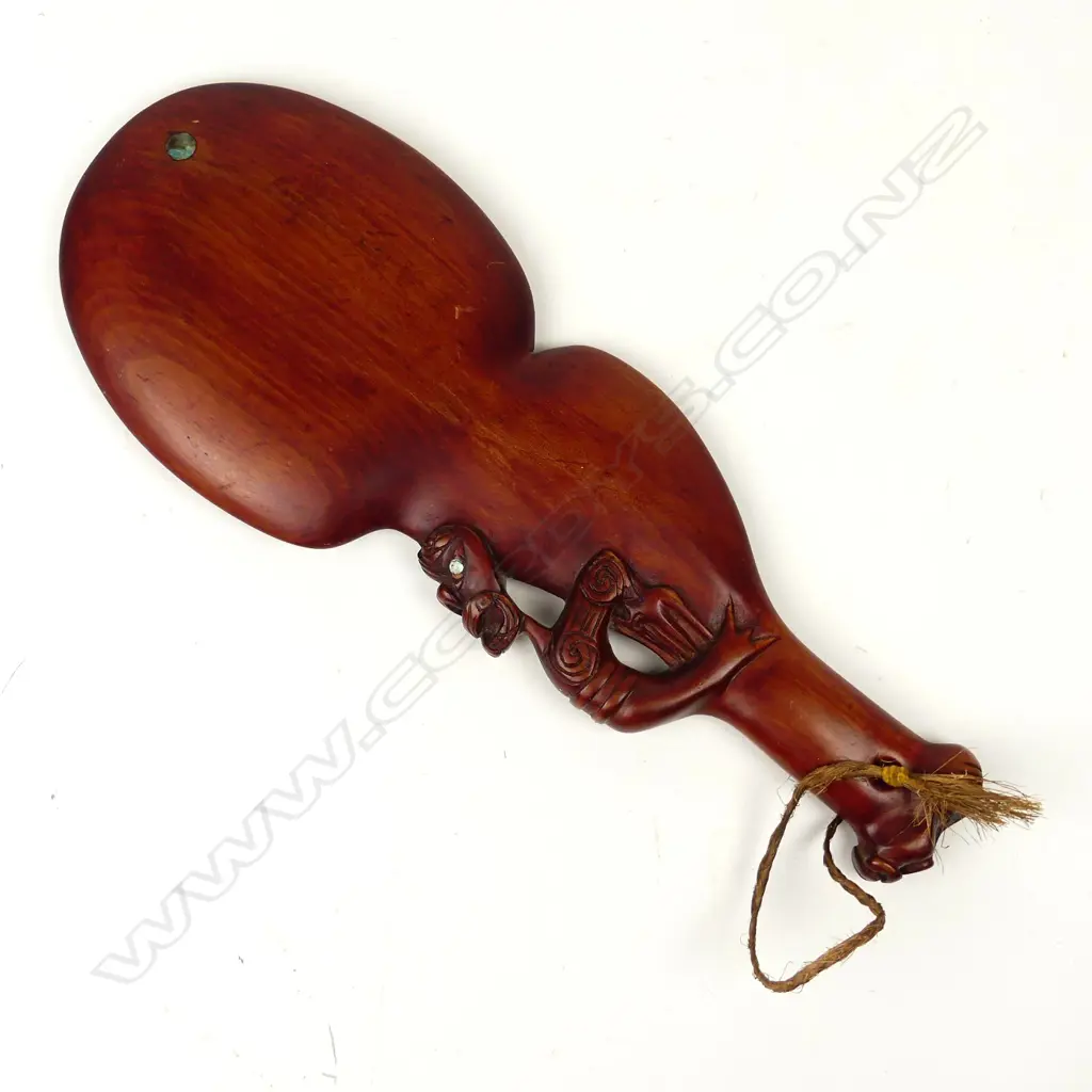 A mid-20thC Maori carved wahaika Image 1++