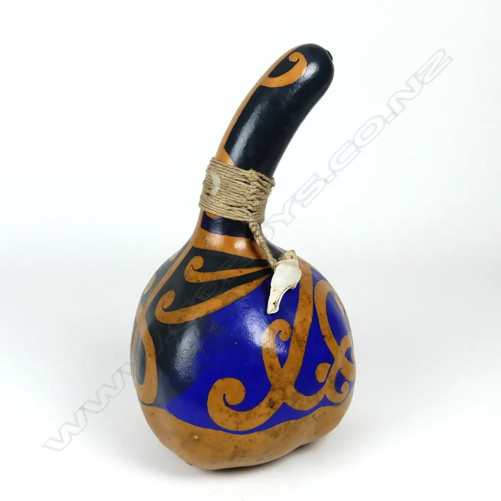 A painted gourd Image 1++