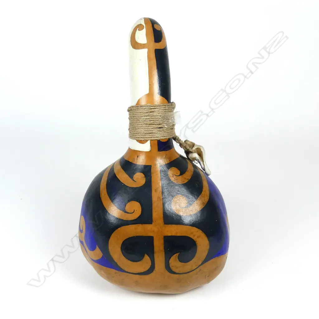 A painted gourd Image 1++