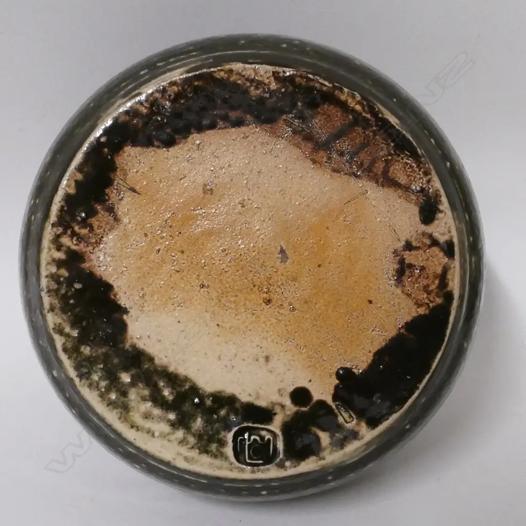 An early Len Castle Crum Brickworks salt glaze bottle vase Image 1++