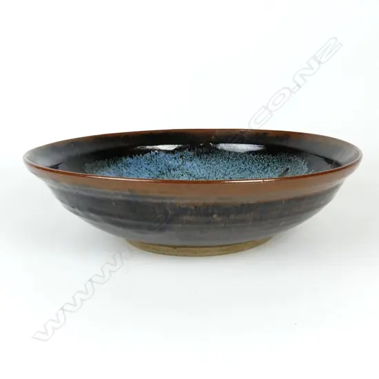 Len Castle stoneware bowl