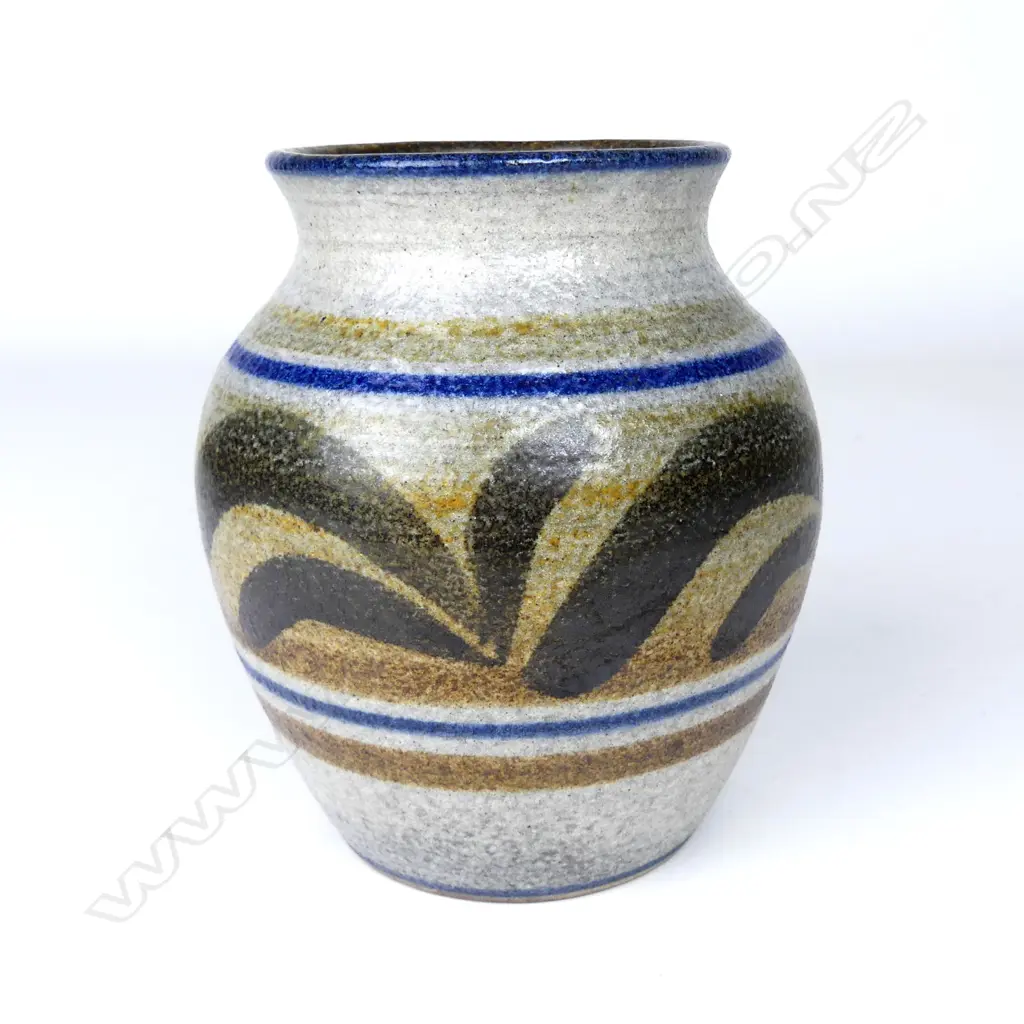 An early Mirek Smisek vase Image 1++