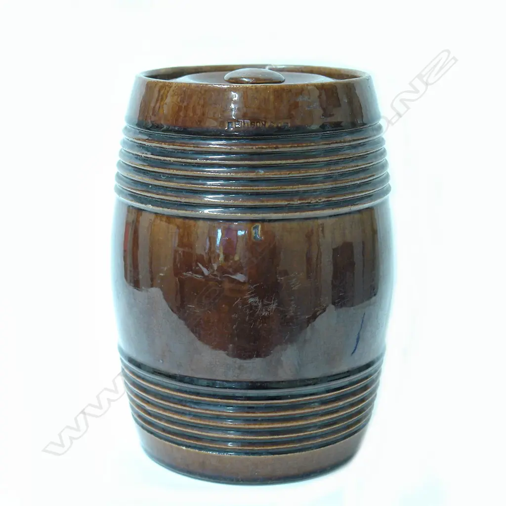 P. Hutson & Co. NZ colonial pottery brown glazed lidded barrel Image 1++