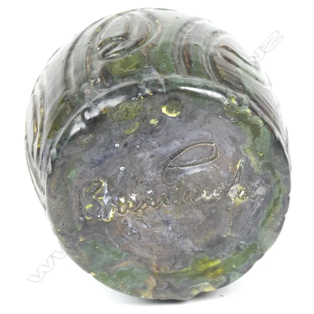 A scarce Briar Gardner vase shaped lamp base Image 1++