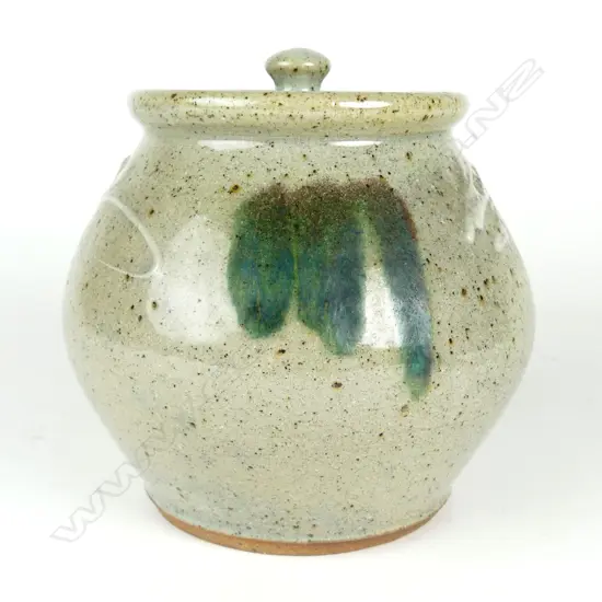 Paul Fisher lidded jar