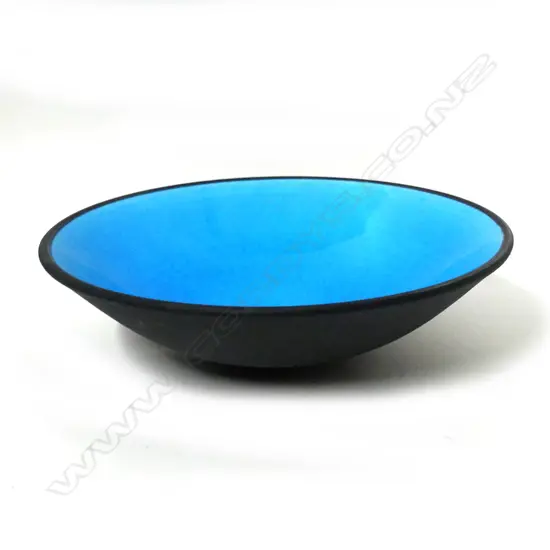 Peter Collis shallow bowl