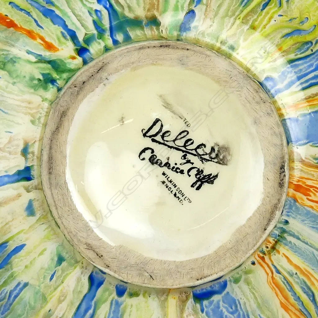 A Clarice Cliff Delecia jug Image 1++