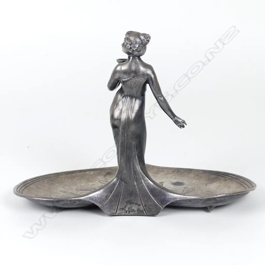 A WMF Art Nouveau silver plate maiden figured dish Image 1++