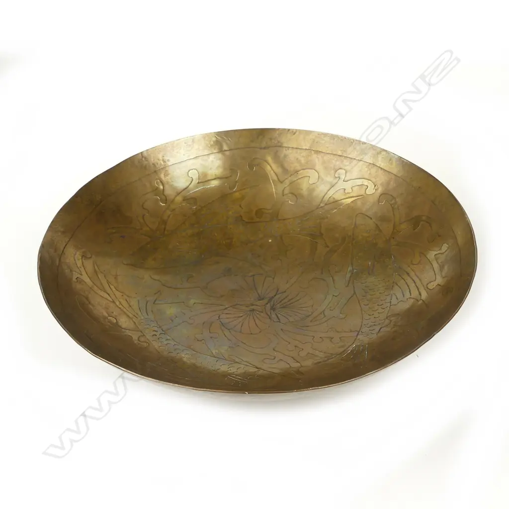 An Art & Crafts copper bowl Image 1++