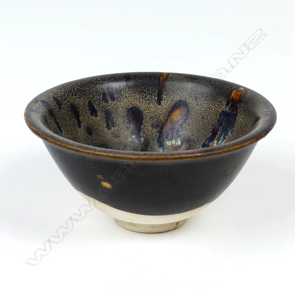 An Oriental Song style tea bowl Image 1++