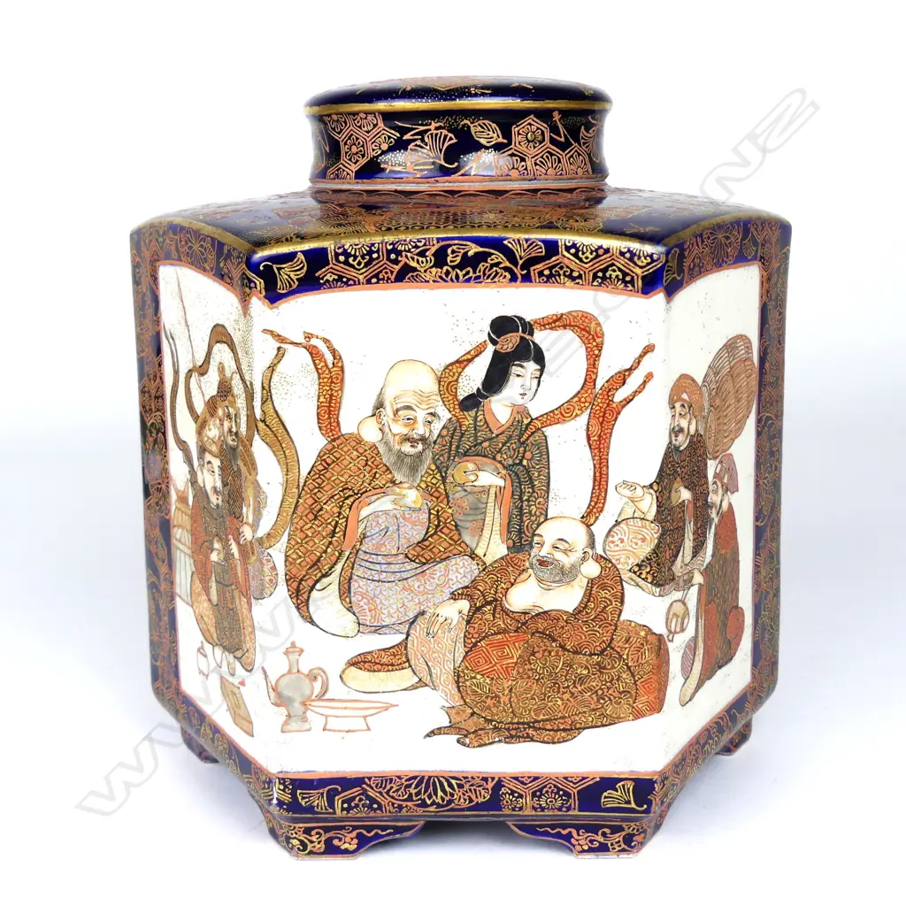 A Japanese Meiji large hexagonal lidded jar/tea caddy Image 1++