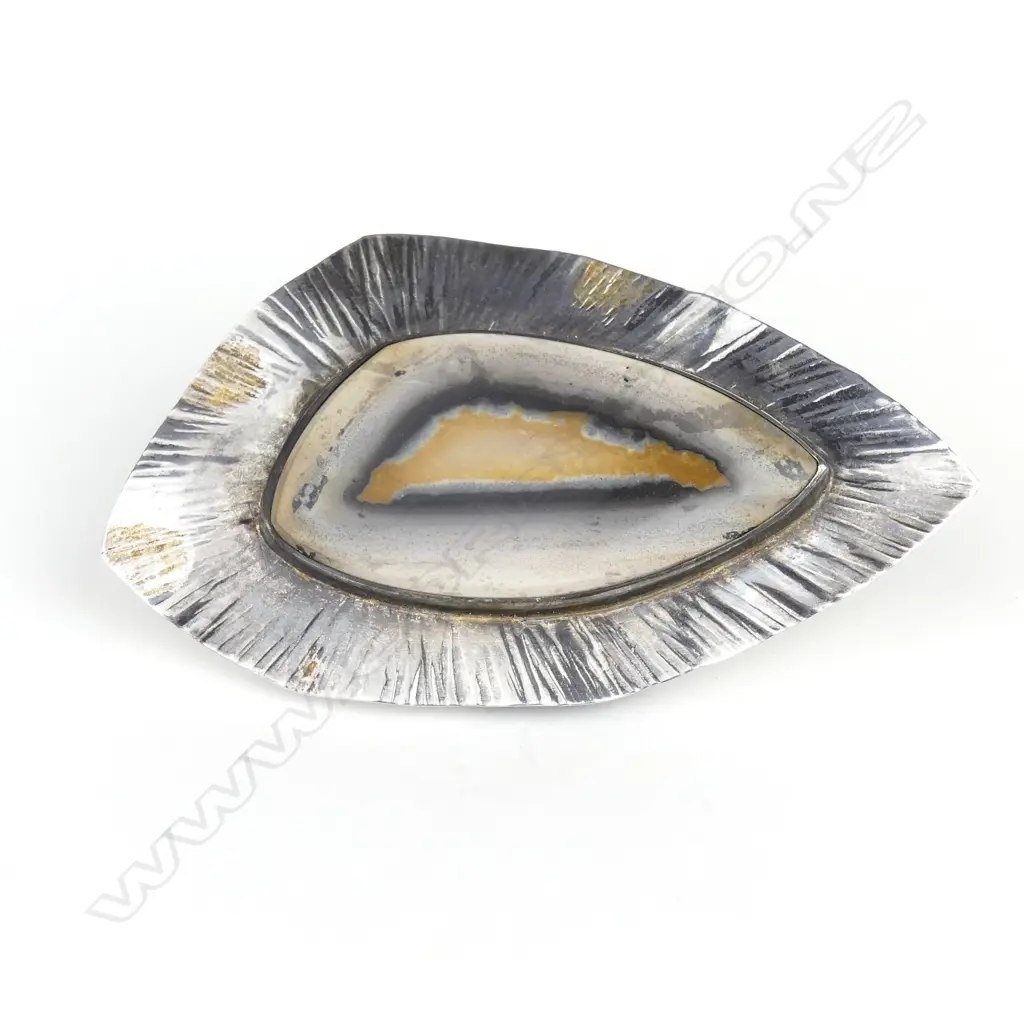 A stylish 1960's/1970's New Zealand silver and gemstone panelled brooch Image 1++